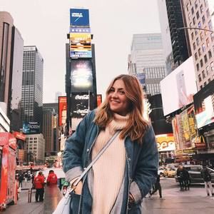 Meet your Posher, Natasha